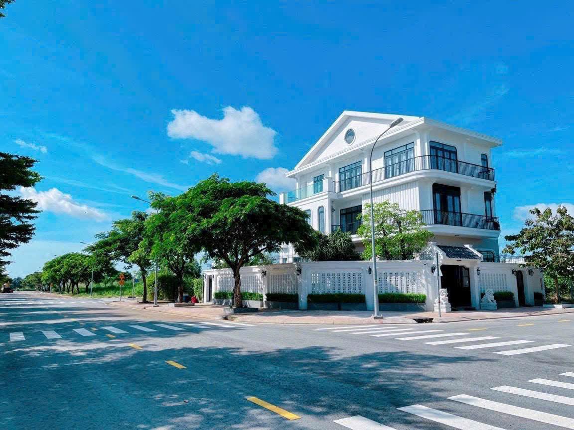 Bán đất Bộ Công An Phạm Hữu Lầu 