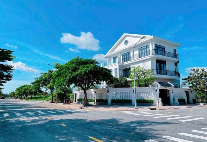 Bán đất Bộ Công An Phạm Hữu Lầu 